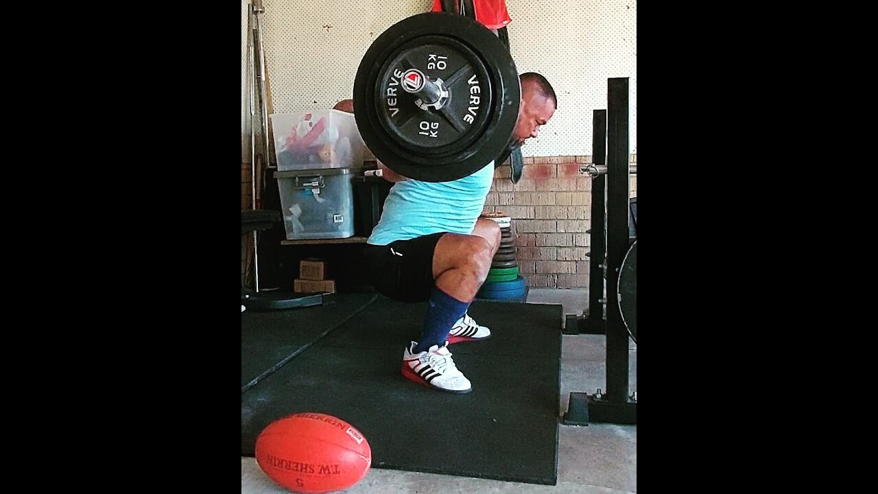 200 kg 440 Pounds Squats 5 sets of 5.