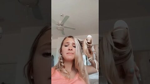 how to curl your hair with a straightener 👩🏼‍🦱 #foryou #subscribe #shorts #youtubeshorts #like