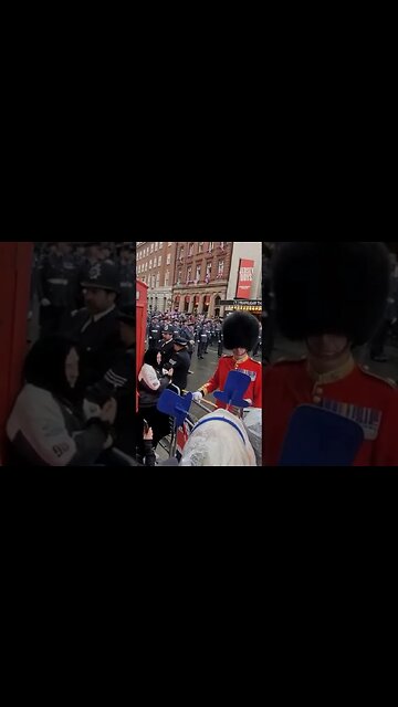 Kings guard stops for a chat #kingscoronation