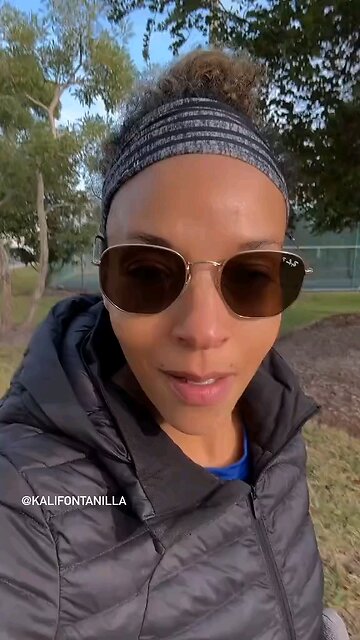 MUST LISTEN SHE DEFINITELY HAS A POINT WATCH TILL END