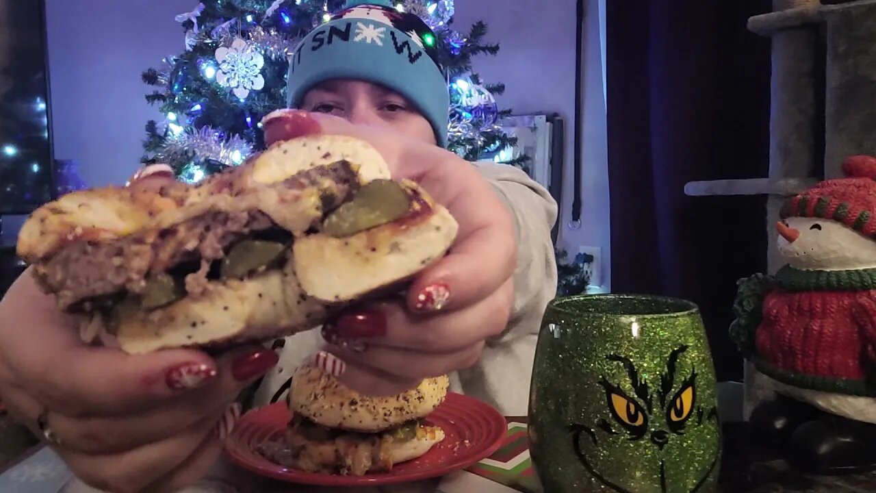 burger time baby mukbang asmr 🍔🍔🍔🍷🍷🍷