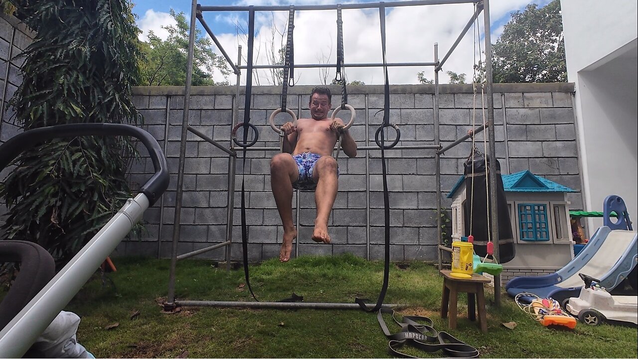 Solo Workout in Nicaragua - Cut Day 122 - Ring Muscle-Ups, Hand Grippers, Pull-Ups & Push-Ups