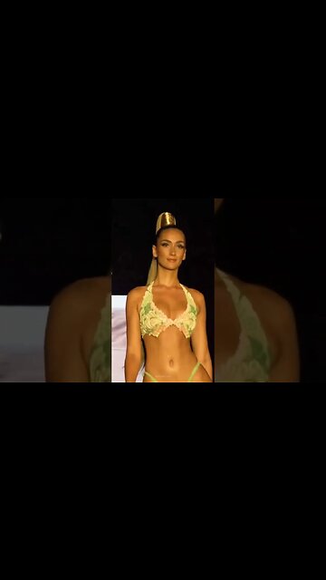 Queen Priscilla Ricart in couture bikini by Ema Savahl #bikini #shorts