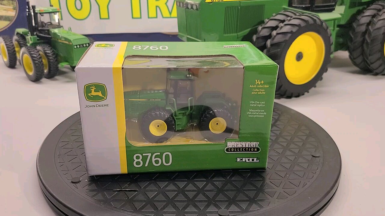 1/64 Ertl John Deere 8760 toy tractor review