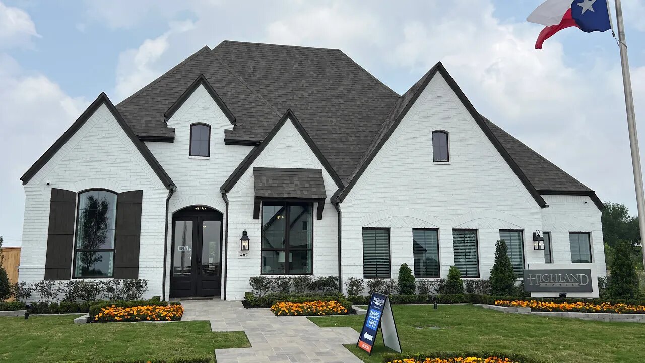 Highland Homes Model, Plan 216, Mesa Western Subdivision, Cibolo Tx