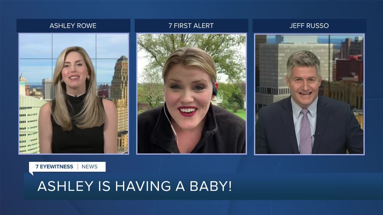 Ashley tells Autumn and Jeff she is expecting a baby