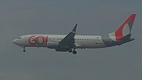 Airbus A321NEO PS-LBE coming from Guarulhos,Boeing 737 MAX 8 PR-XMF coming from Brasília to Manaus