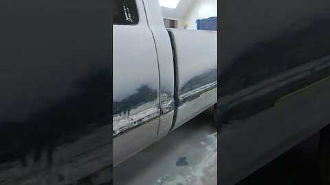 Rusted low mileage 1998 Dodge Truck