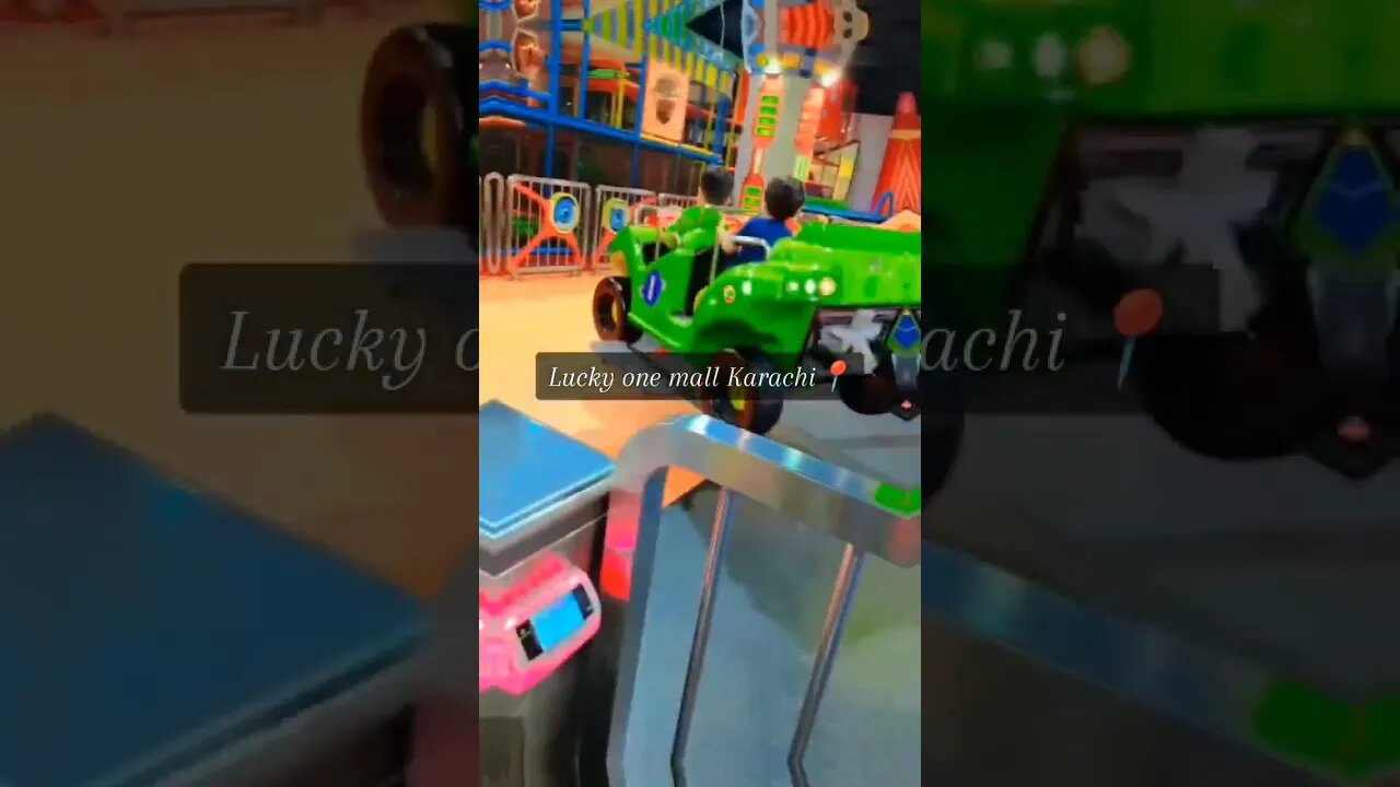 Lucky one mall Karachi|Reviews|Wonder land #wonderland #luckyonemallkarachi #shorts #viral #viral