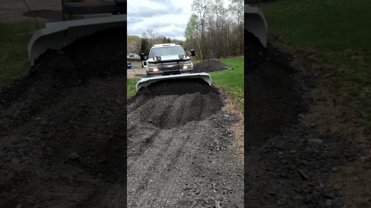 Chevy Dually 3500 spreading millings