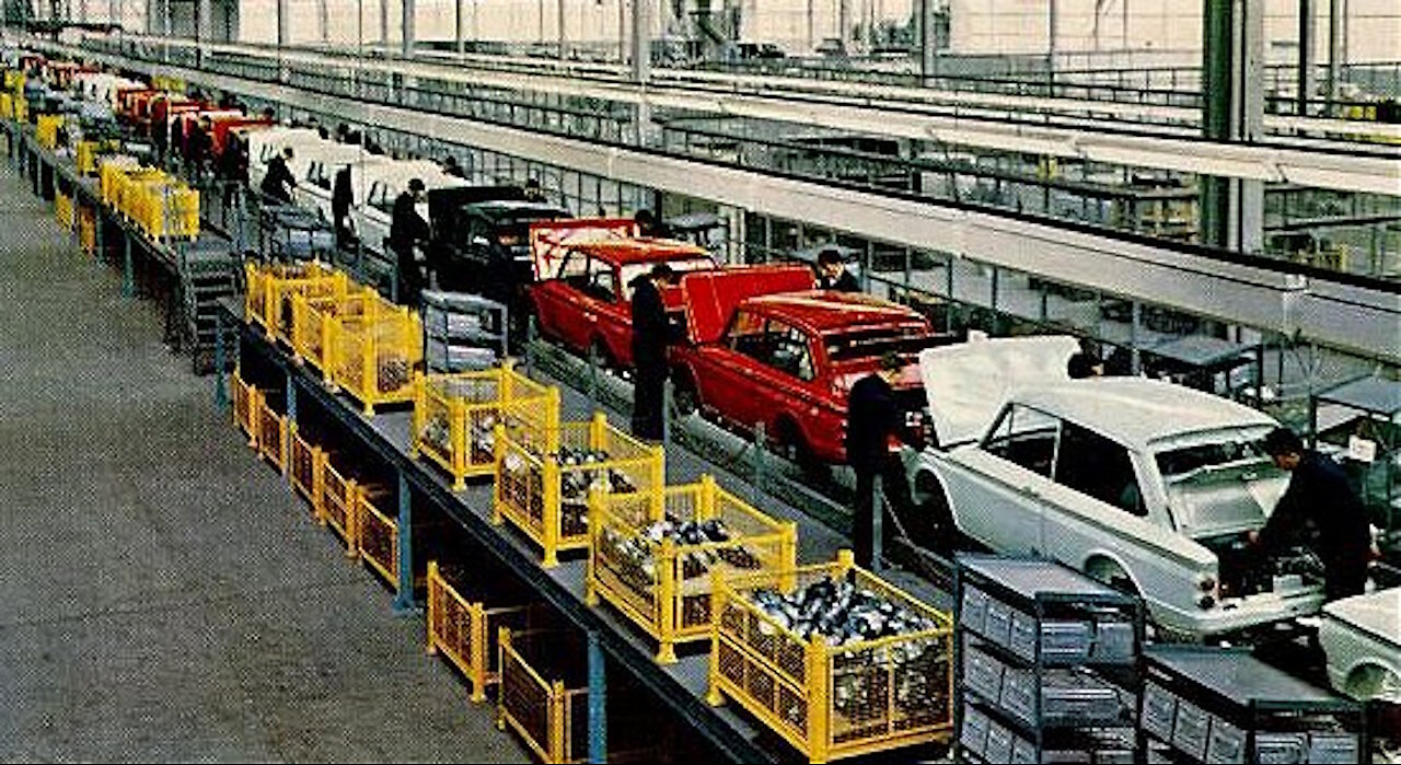 Britain's Second Largest Car Company - The Rootes Group