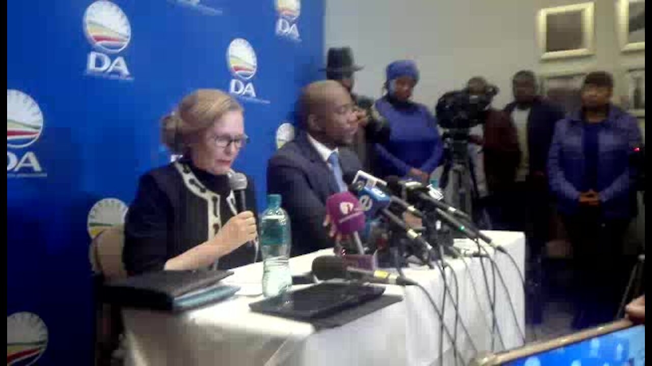 UPDATE 1: 'I'll tweet about my grandchild', says repentant Zille (EhT)