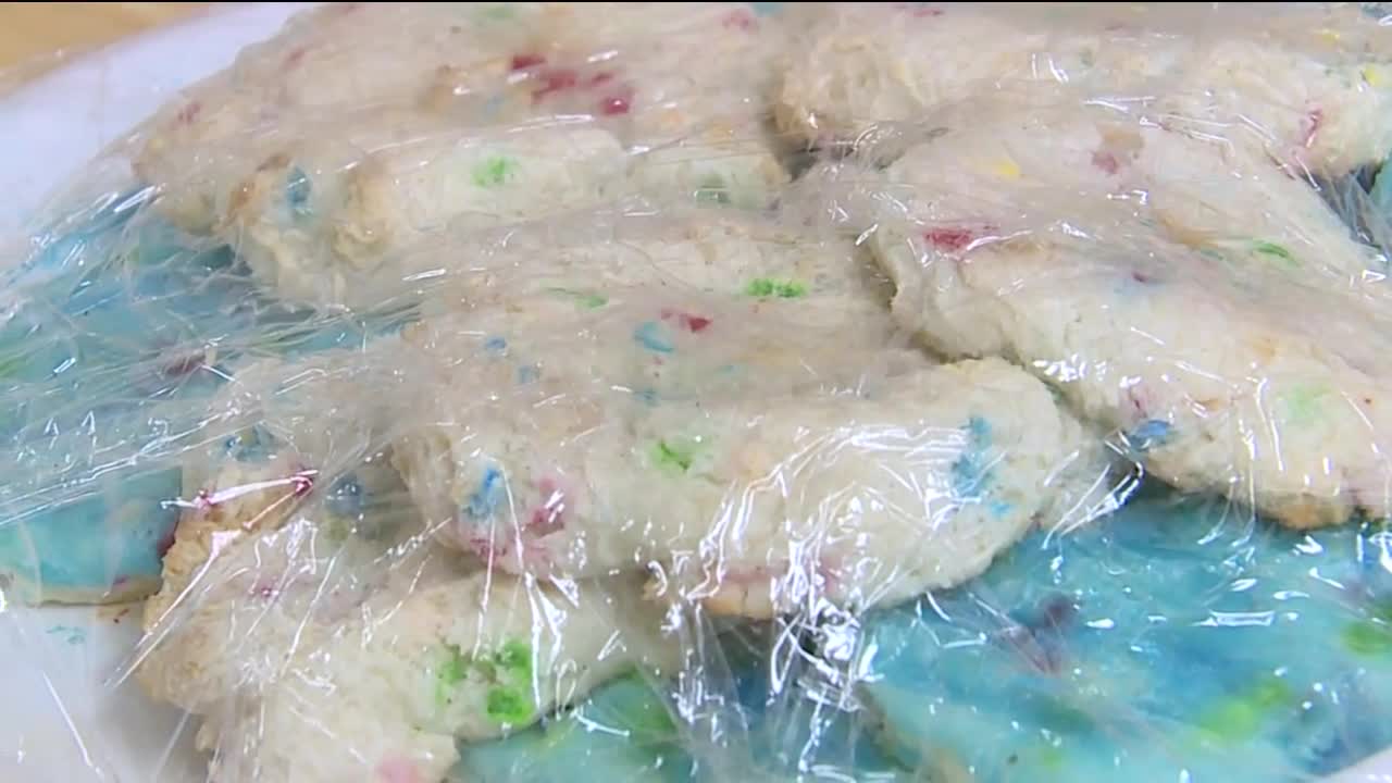 Couple facing charges after allegedly giving laxative-laced cookies to striking school workers