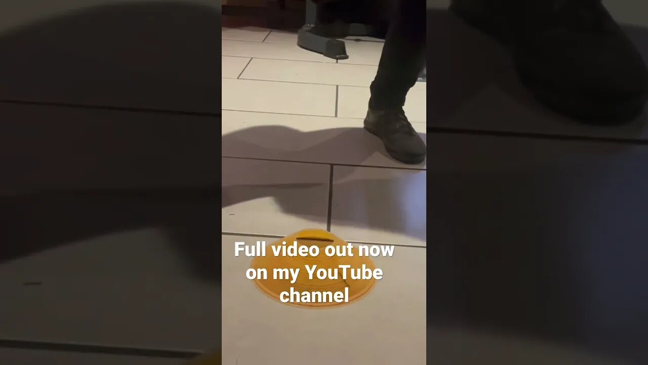 Ball Mastery - V’s both feet