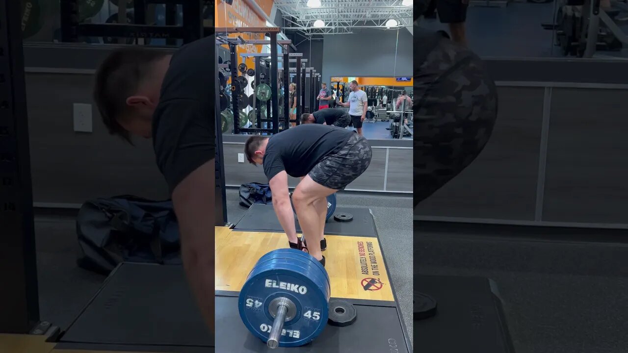 DayTrader Deadlifts 405lbs