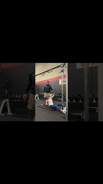 Weight Training Women Over 50 Fit Back Workout 🏋️‍♀️ #tips #2023 #gym #fitness #loisbeautyluxe