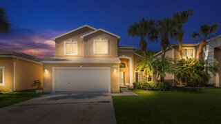 2450 SE Springtree Pl