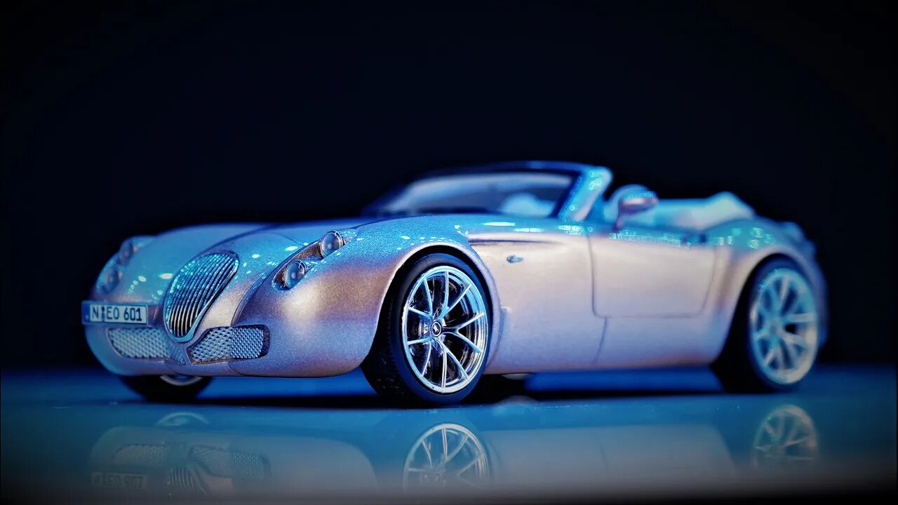 Wiesmann MF5 Roadster - NEO 1/43 - 2 MINUTES REVIEW