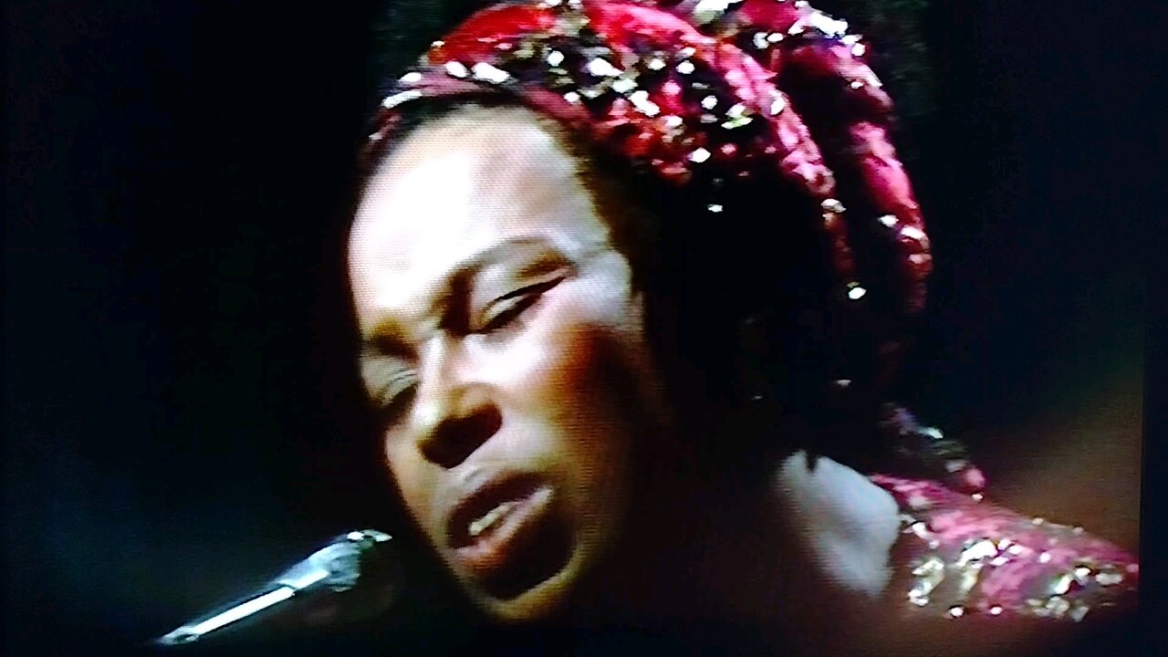 Roberta Flack 1972 Sanity Live