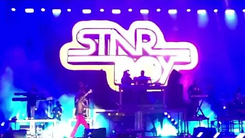 Wizkid performs ‘JORO’ live at Afro Nation!! 🇵🇹🦅