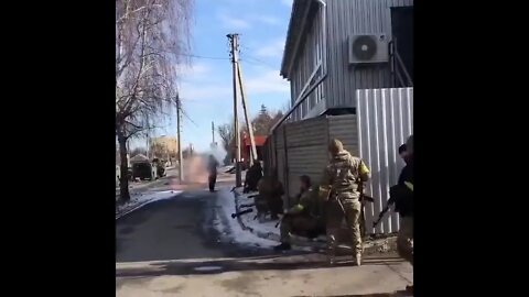 ★★★ Ukrainian Troops in Kharkiv continue an ambush on a Russian Convoy, Sunday morning