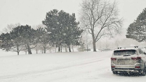 Parts Of Ontario Could Get Buried In Up To 30 cms Of Snow Over The Next Few Days