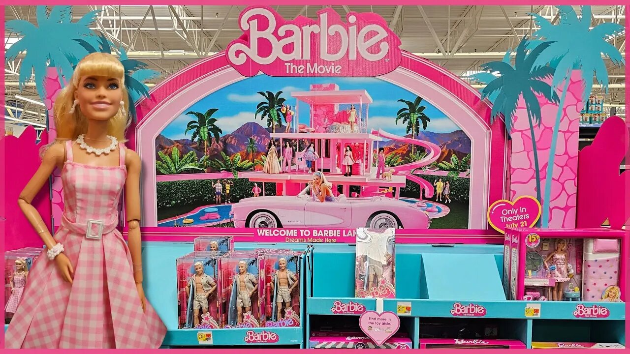 BARBIECORE | Barbie Merch at WALMART | Store Walk Thru | #barbiecore #barbie #barbiethemovie