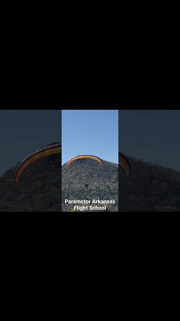 Learning to fly… Perfect #Paramotor Landing ￼