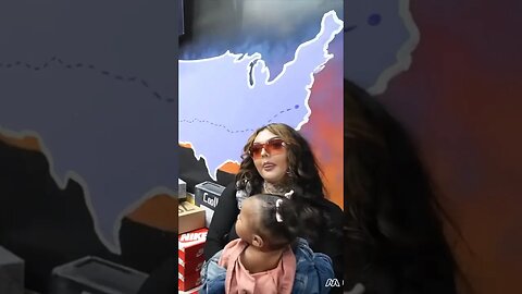 Jaidyn Alexis (Blueface’s Baby Mom) is not a fan of Chrisean Rock 😬👀😳 