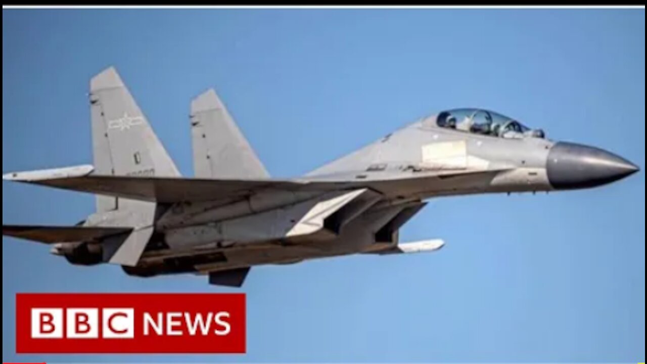 Record number of Chinese planes enter Taiwan air defence zone - BBC News