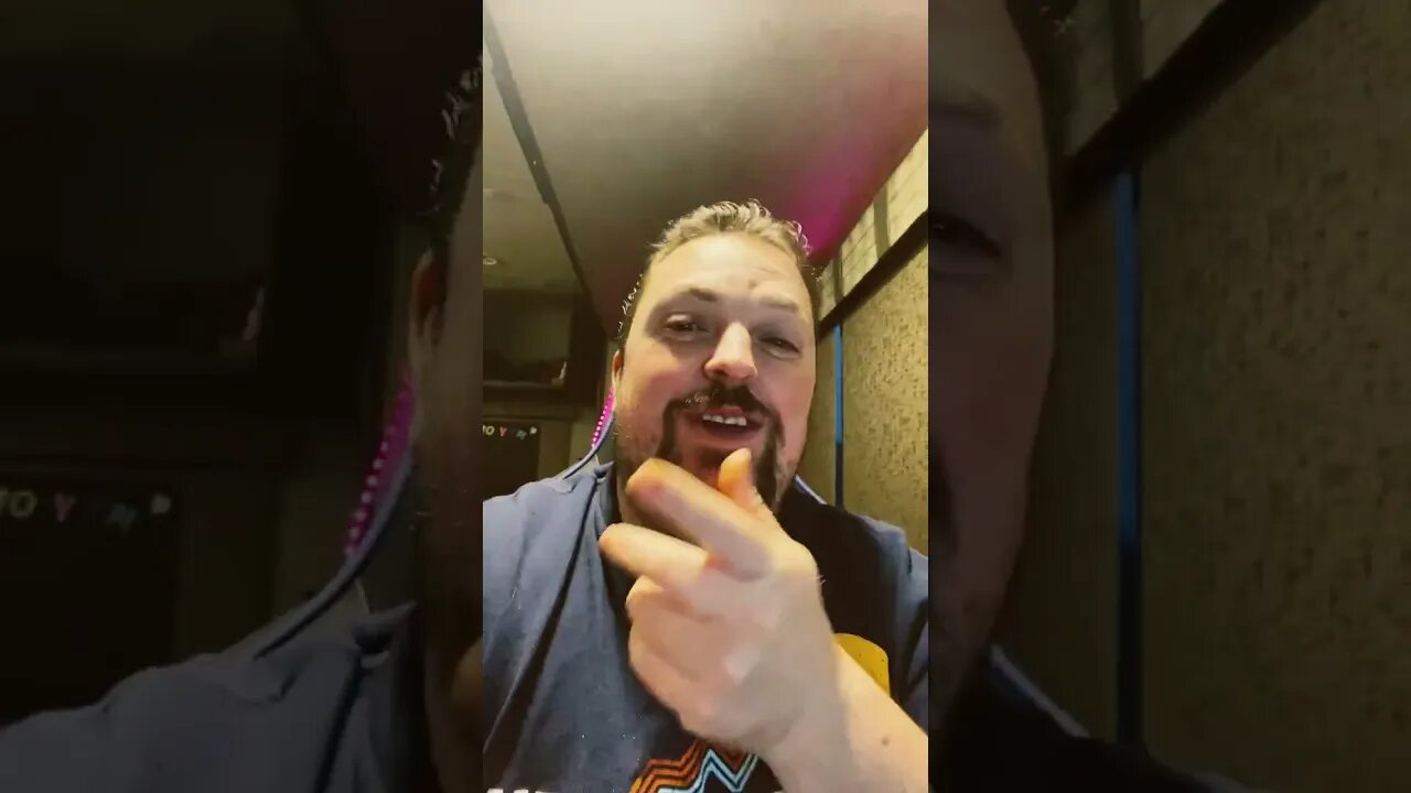 She’s Making Mirror Cleaning Noises? 🤣