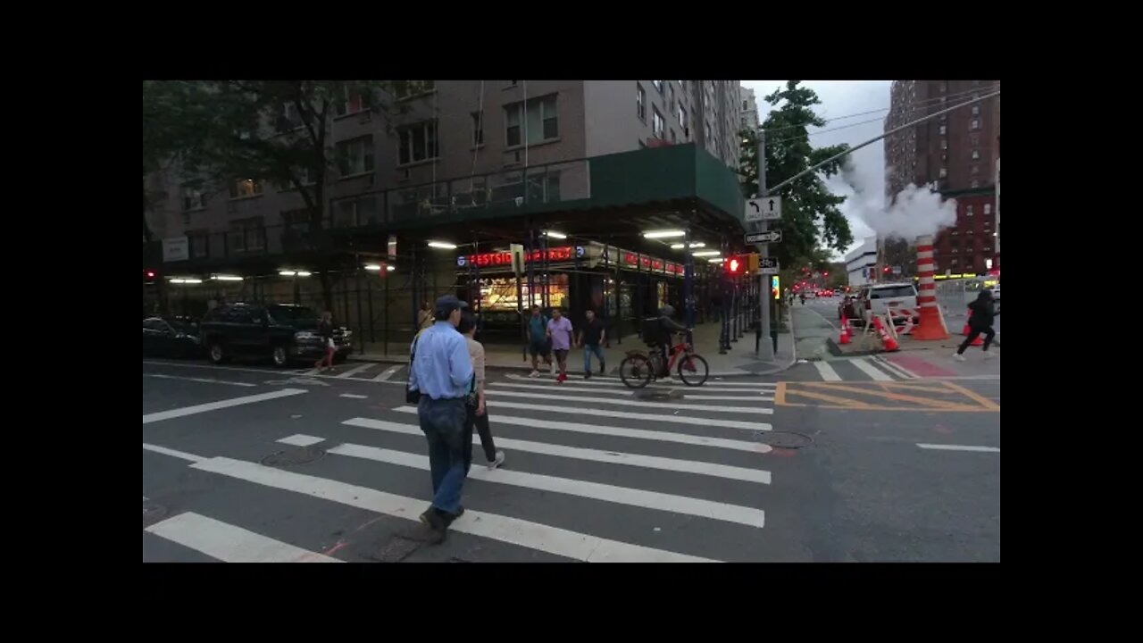 Bike tour of post pandemic NYC on July 4th weekend.