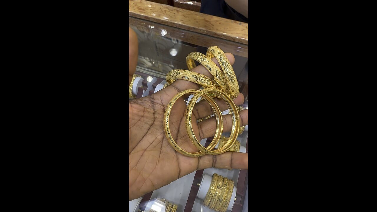 Gold Bracelet Dubai