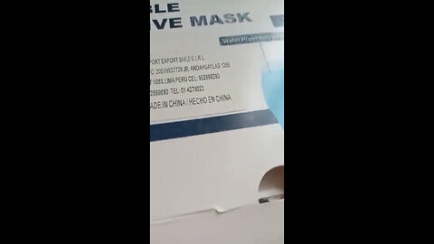 El contenido de la mascarilla china (azul).