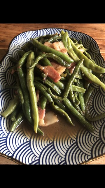 #Shorts Sautéed Green Bean with Bacon