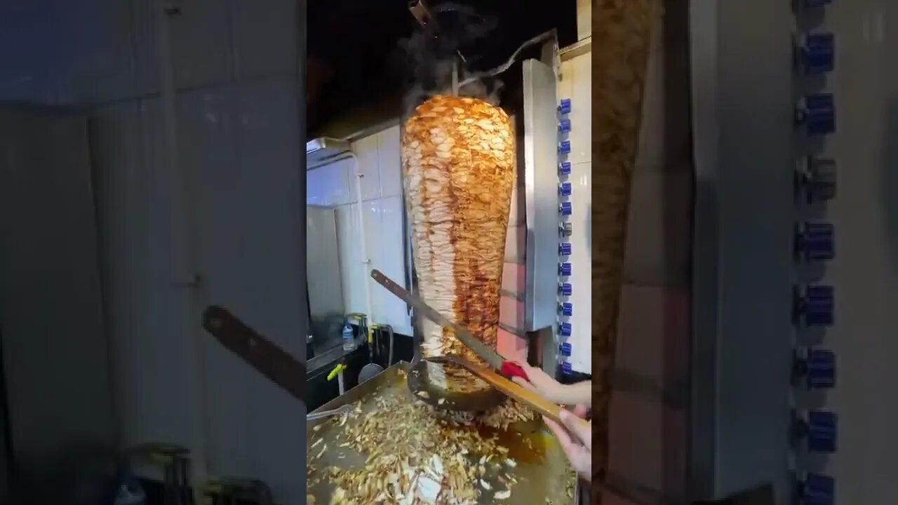 Turkish Doner Kebab 🥙#UpFoodReview #ytshorts #shorts #Food #Streetfood