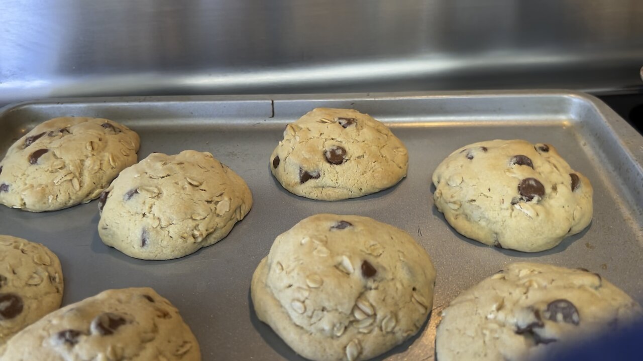 The Best Chocolate Chip Cookies