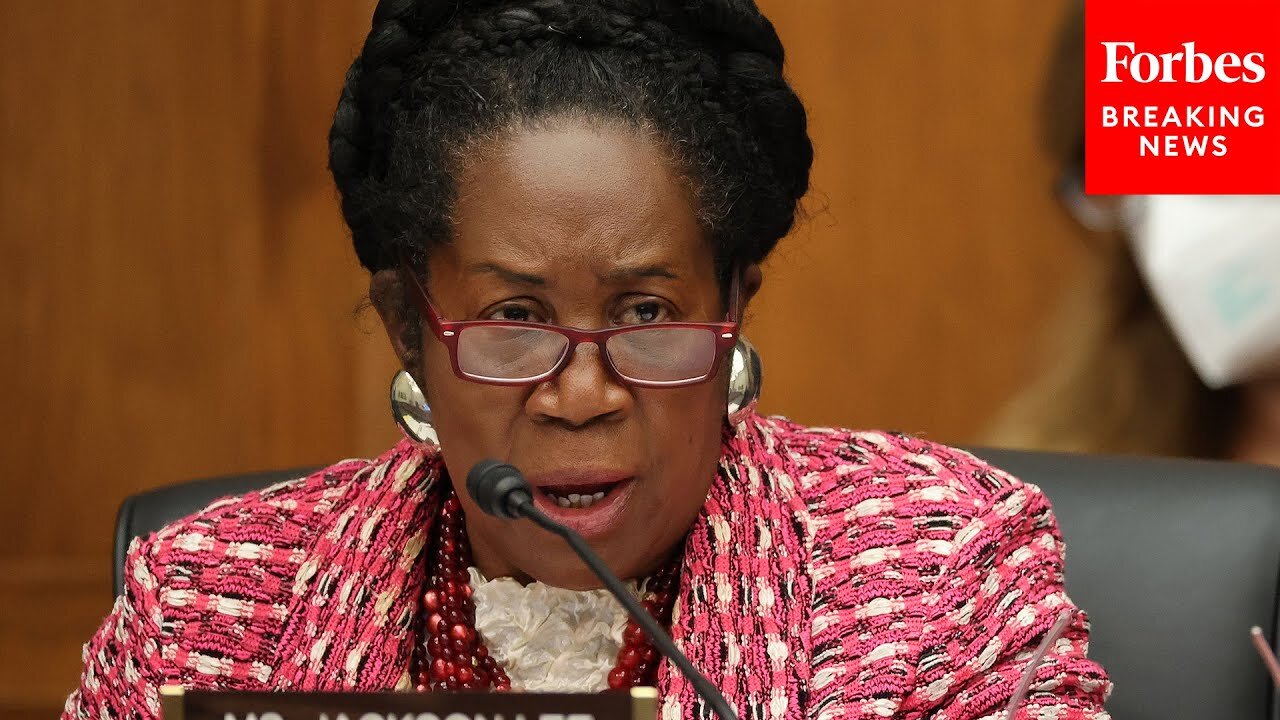 Sheila Jackson Lee Denounces Increase In Violence Fueled By White Supremacy Over Last Few Years