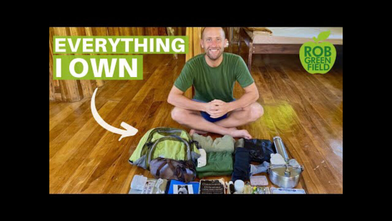 My 44 Possessions: Everything I Own Fits in My Backpack | Minimalism