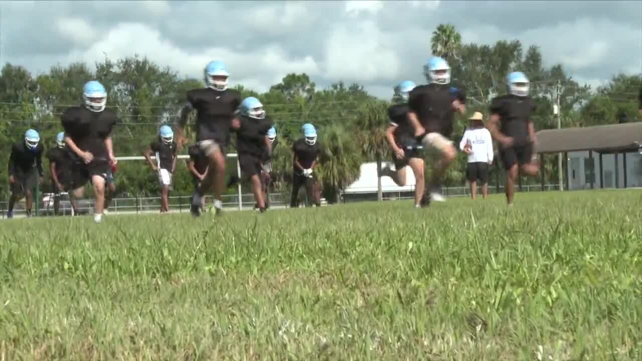 How are Palm Beach County schools keeping athletes safe in the heat?