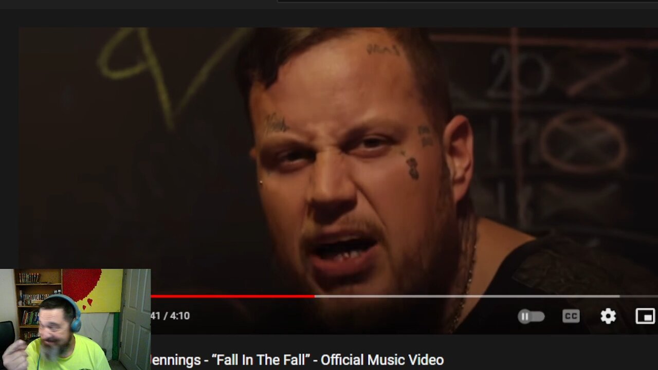 Jelly Roll Struggle Jennings Fall In The Fall Reaction
