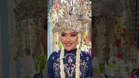 Sangat Cantik ! Pengantin Adat Palembang senyum bahagia #shorts #short #shortvideo