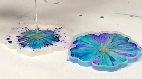 Mini Resin Flower Bowls with Mermaid Colors!
