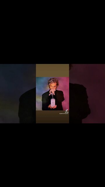 #TARDIS VS #PETERCAPALDI #THEDOCTOR #TRAVELINGTARDIS #DOCTORWHO #TWELFTHDOCTOR #SUBSCRIBE #SHORTS