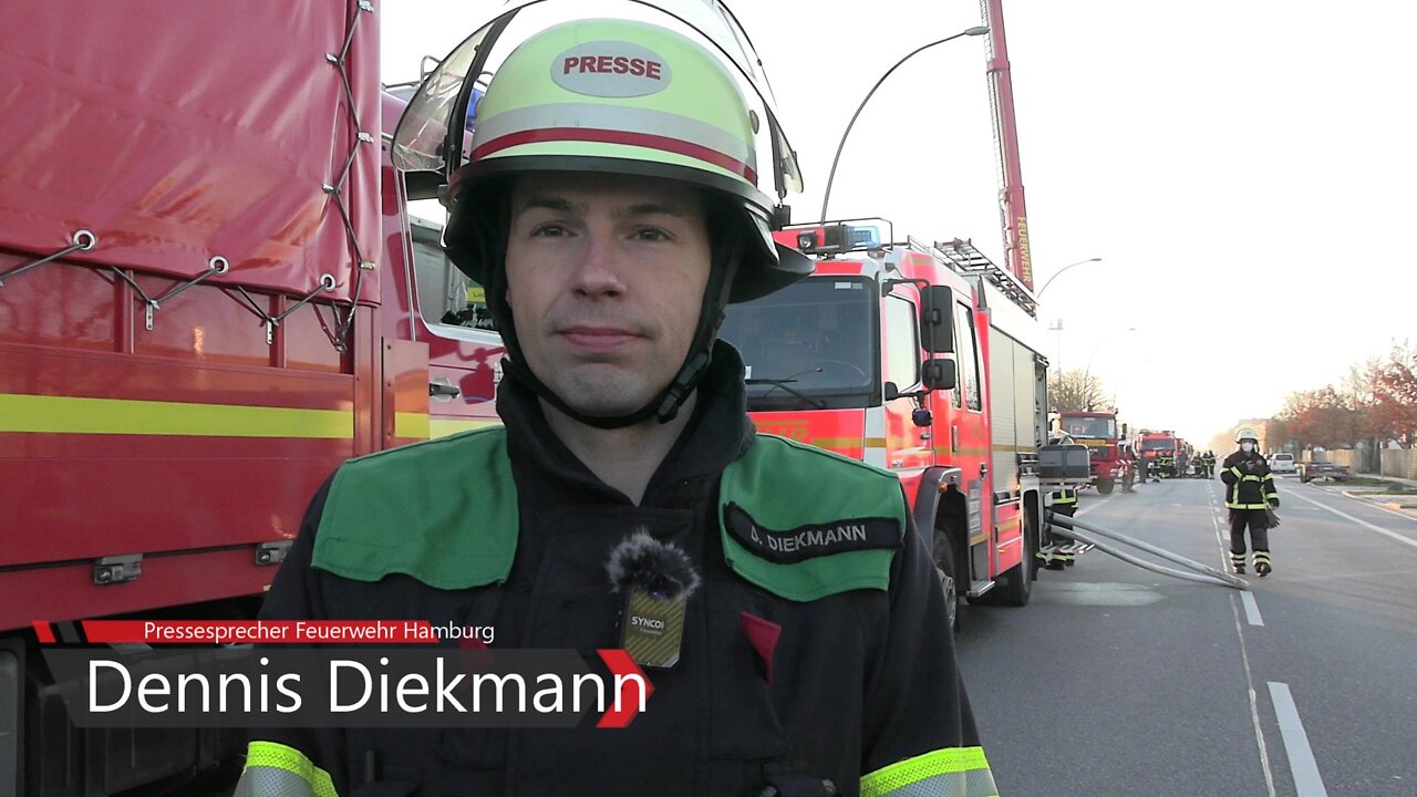 🔴[FEU3] Rauchwolke über Hamburg: Lagerhalle brannte in Billbrook