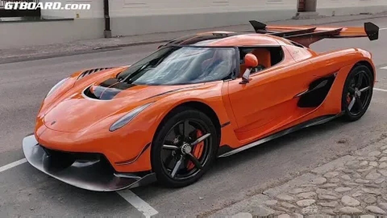 Unboxing brutal 1600 HP Koenigsegg Jesko Tang Orange