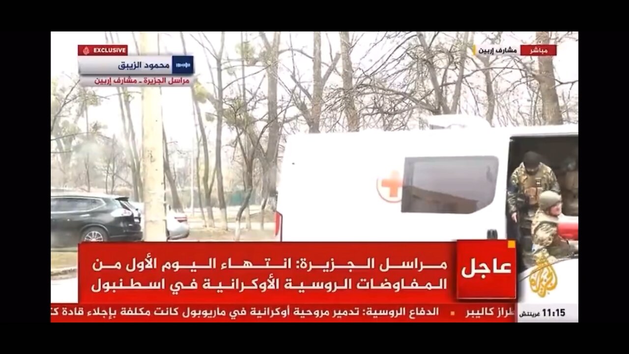 Red Cross Caught On Camera Transporting Ukrainian Troops