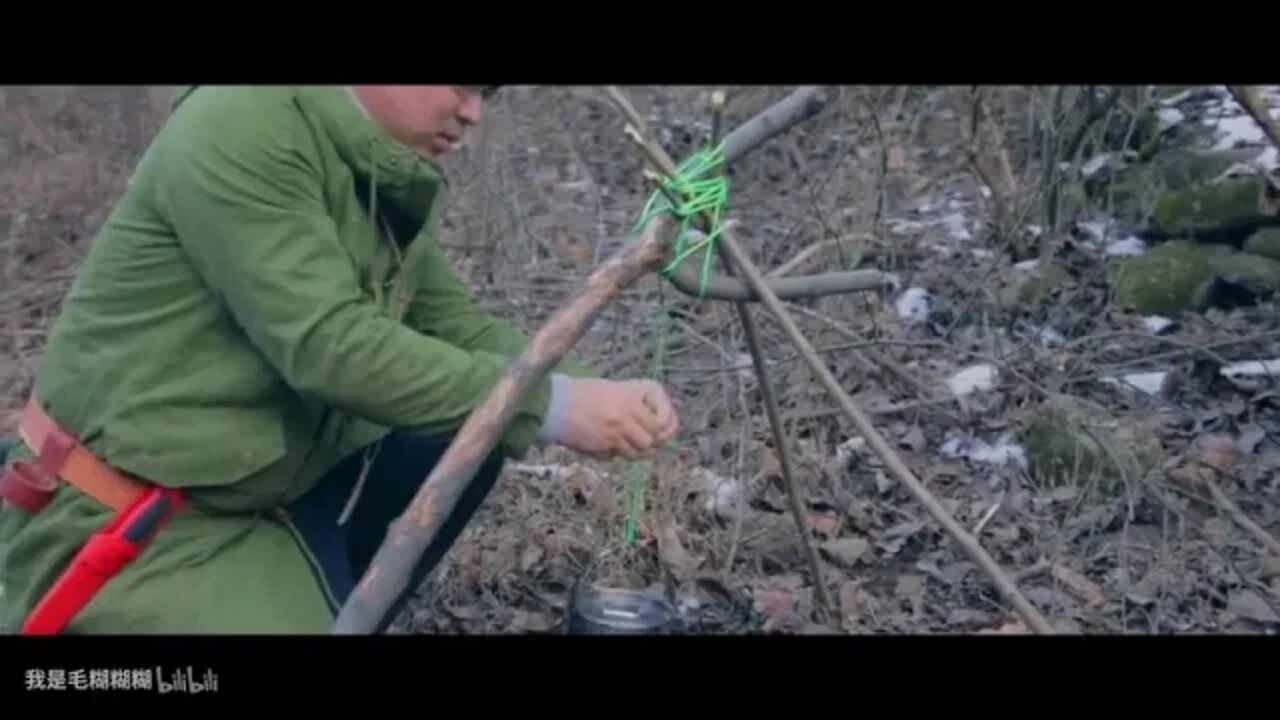 Episode 11 BUSHCRAFT Survival in the Field How to Fly the Winter Shelter in Qinling Mountains Part 1