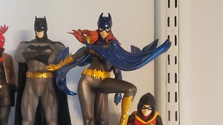 Den Knight Collectibles Episode 44: Kotobukiya Bishoujo Batgirl statue #unboxing #review #foryoupage