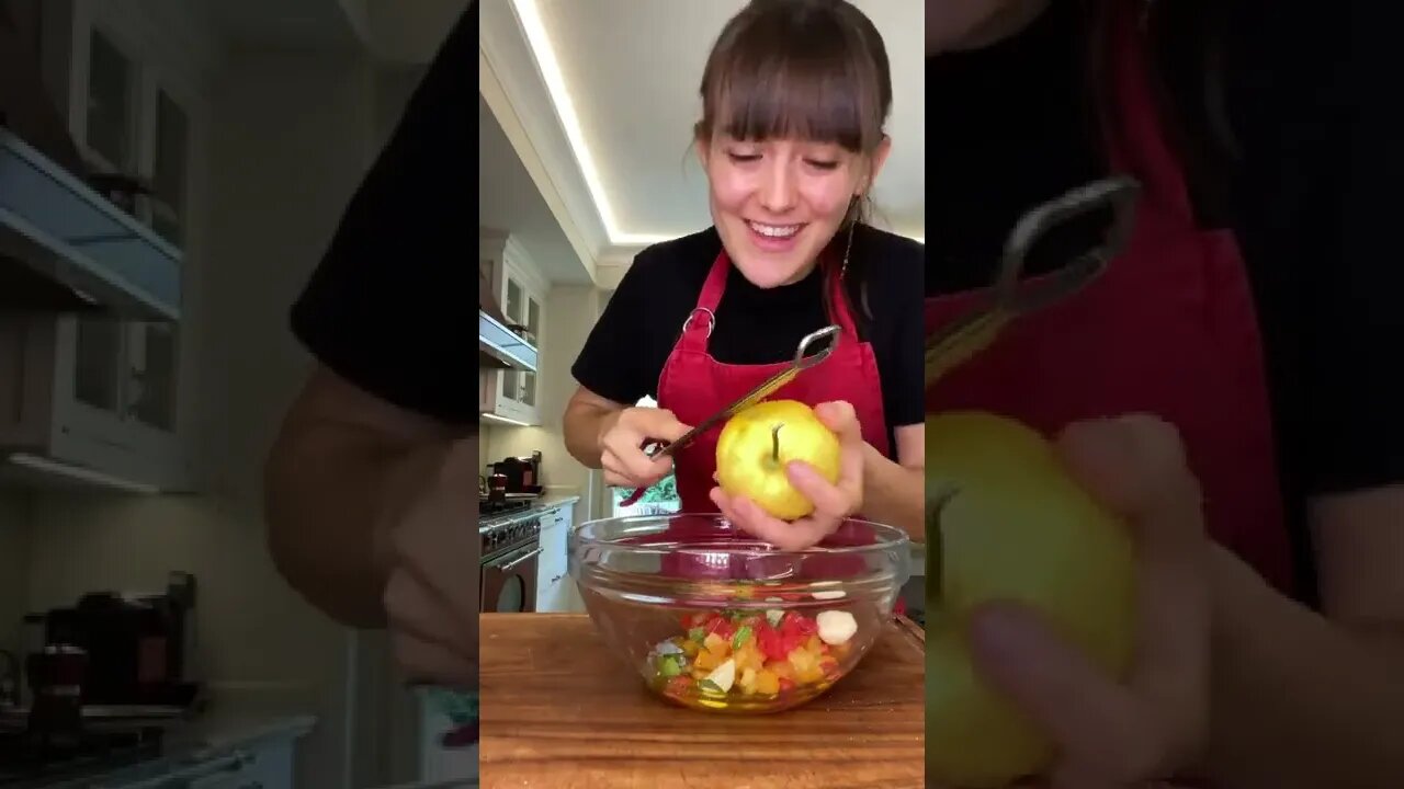 How to pasta like a pro | @giallozafferano on IG 🍝🍅 #shorts #pasta